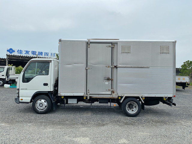 日産アトラスアルミバン小型（2t・3t）[写真05]