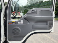 いすゞエルフユニック3段小型（2t・3t）[写真31]