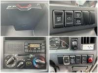 いすゞエルフユニック3段小型（2t・3t）[写真37]