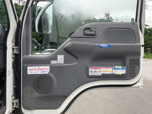 いすゞエルフクレーン3段小型（2t・3t）[写真29]