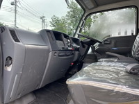 いすゞエルフクレーン3段小型（2t・3t）[写真33]