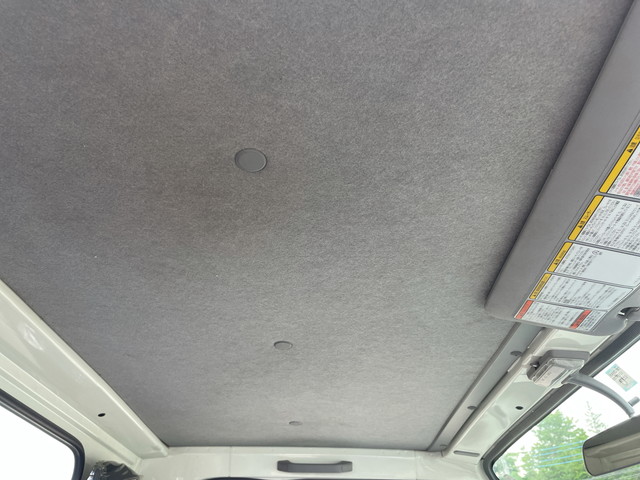 いすゞエルフクレーン3段小型（2t・3t）[写真34]