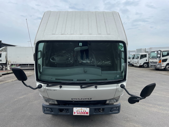 いすゞエルフクレーン3段小型（2t・3t）[写真09]