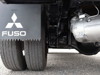 三菱ふそうキャンター平ボディ小型（2t・3t）[写真22]