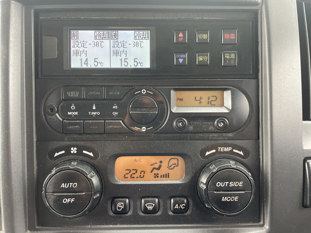 いすゞフォワード冷凍車（冷蔵車）中型（4t）[写真34]