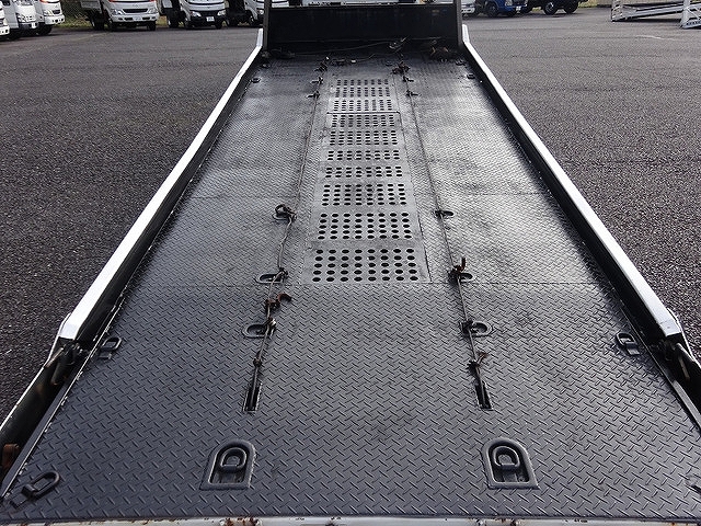 三菱ふそうキャンターセーフティローダー小型（2t・3t）[写真13]