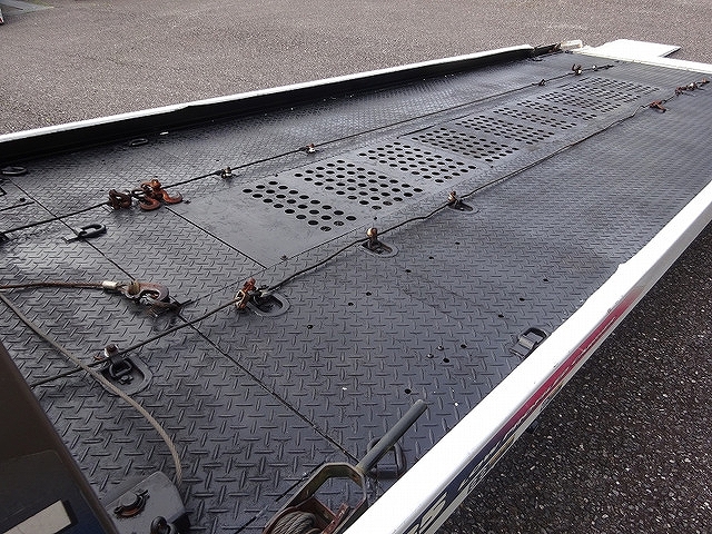 三菱ふそうキャンターセーフティローダー小型（2t・3t）[写真14]