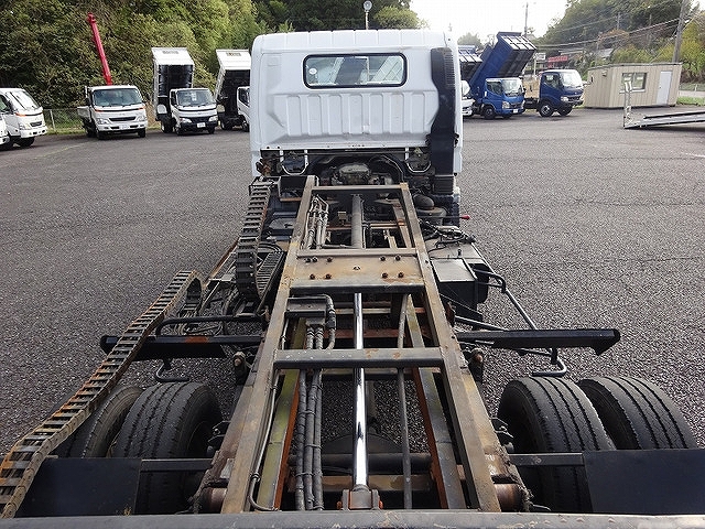 三菱ふそうキャンターセーフティローダー小型（2t・3t）[写真19]