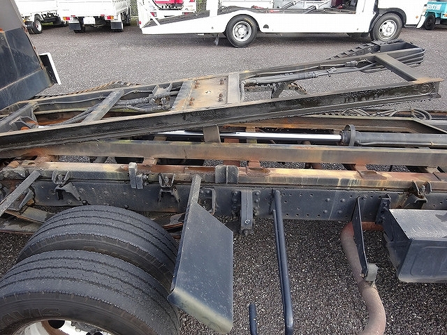 三菱ふそうキャンターセーフティローダー小型（2t・3t）[写真26]