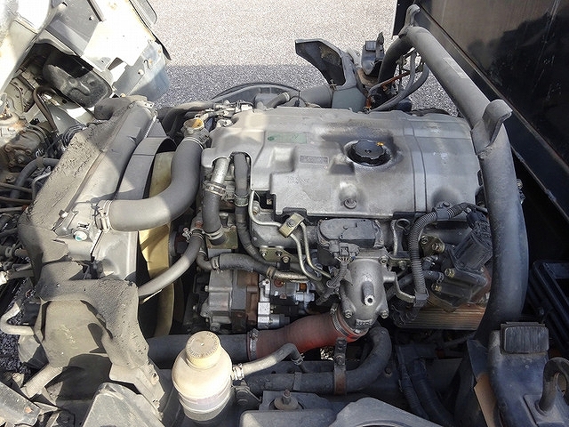 三菱ふそうキャンターセーフティローダー小型（2t・3t）[写真03]