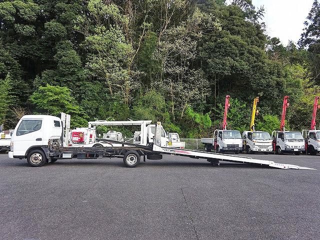 三菱ふそうキャンターセーフティローダー小型（2t・3t）[写真05]