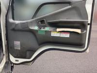 三菱ふそうキャンタークレーン4段小型（2t・3t）[写真26]