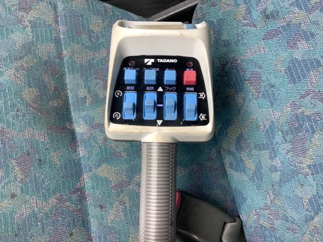 三菱ふそうキャンタークレーン4段小型（2t・3t）[写真34]