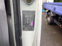 三菱ふそうキャンタークレーン4段小型（2t・3t）[写真35]