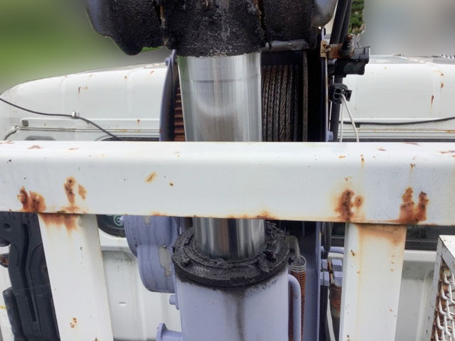 三菱ふそうキャンタークレーン4段小型（2t・3t）[写真09]