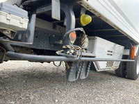 いすゞエルフ冷凍車（冷蔵車）小型（2t・3t）[写真17]