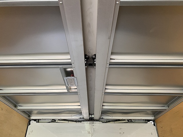 日野レンジャーアルミウイング中型（4t）[写真20]