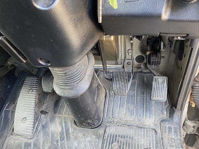 日野レンジャーアルミウイング中型（4t）[写真24]