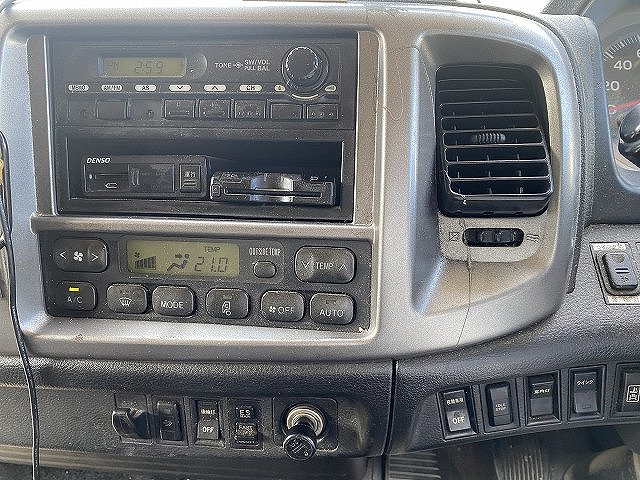 日野レンジャーアルミウイング中型（4t）[写真29]