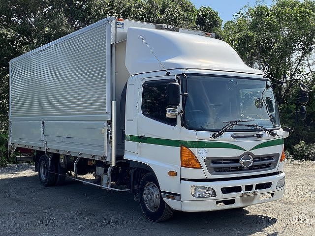 日野レンジャーアルミウイング中型（4t）[写真04]