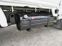 日産バネット平ボディ小型（2t・3t）[写真11]