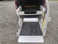 トヨタハイエース福祉車両[写真15]