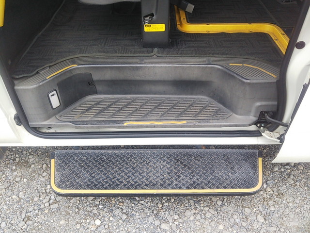 トヨタハイエース福祉車両[写真17]