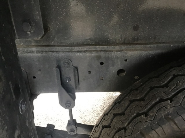 日野デュトロ高所作業車小型（2t・3t）[写真11]