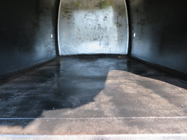 日野レンジャーパッカー車（塵芥車）中型（4t）[写真16]