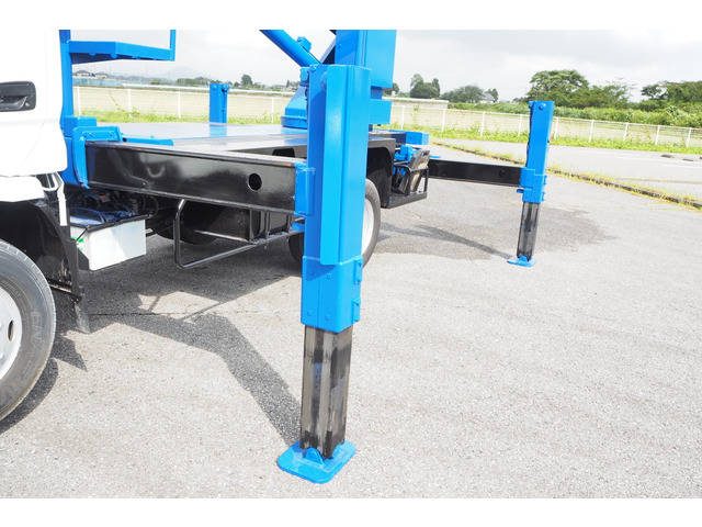 日野デュトロ高所作業車小型（2t・3t）[写真10]