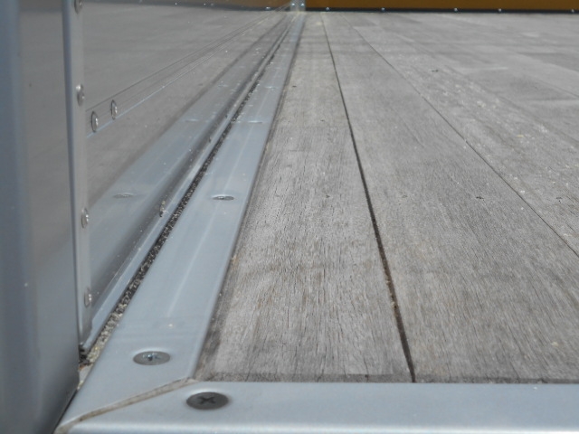 日野レンジャーアルミブロック中型（4t）[写真11]