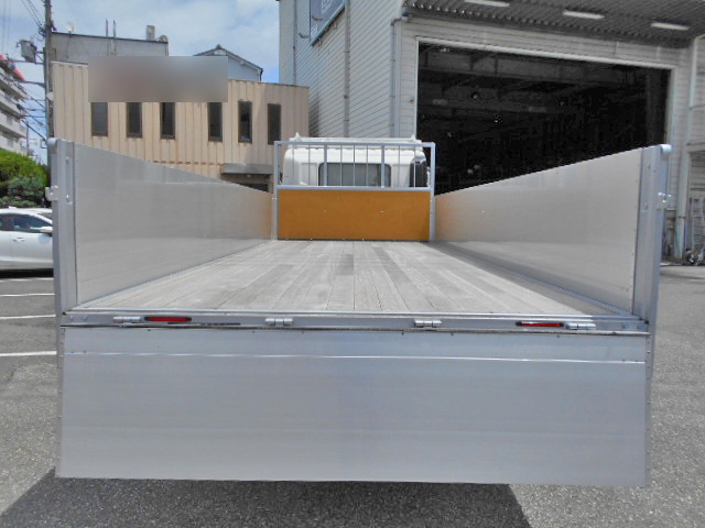 日野レンジャーアルミブロック中型（4t）[写真07]