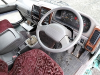 三菱ふそうファイターアルミブロック増トン（6t・8t）[写真18]