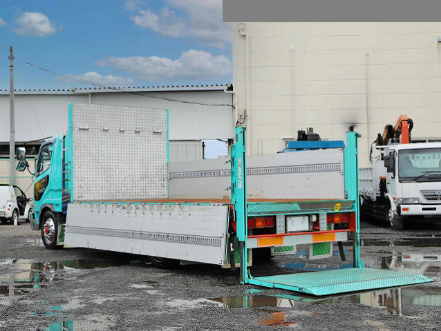 三菱ふそうファイターアルミブロック増トン（6t・8t）[写真08]