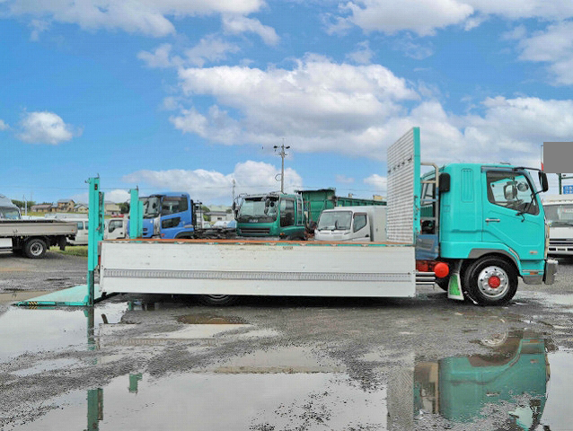 三菱ふそうファイターアルミブロック増トン（6t・8t）[写真09]