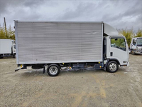 いすゞエルフアルミバン小型（2t・3t）[写真07]