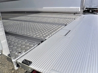 日野レンジャー冷凍車（冷蔵車）中型（4t）[写真18]