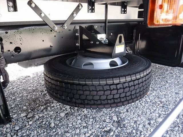 日野レンジャー冷凍車（冷蔵車）中型（4t）[写真21]