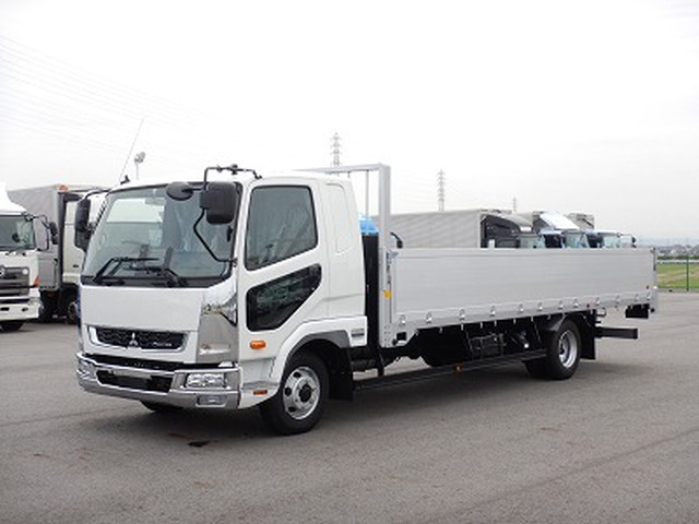 三菱ふそうファイターアルミブロック中型（4t）[写真01]