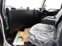 三菱ふそうファイターアルミブロック中型（4t）[写真12]