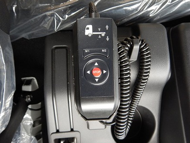 三菱ふそうファイターアルミブロック中型（4t）[写真19]