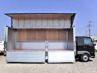 三菱ふそうファイターアルミウイング中型（4t）[写真14]