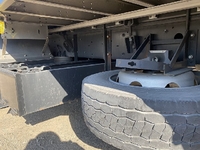 UDトラックスクオンアルミウイング大型（10t）[写真35]