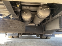 UDトラックスクオンアルミウイング大型（10t）[写真36]