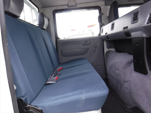 三菱ふそうキャンターダブルキャブ（Wキャブ）小型（2t・3t）[写真26]