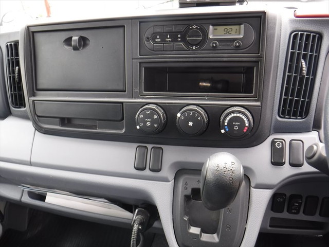 三菱ふそうキャンターダブルキャブ（Wキャブ）小型（2t・3t）[写真29]