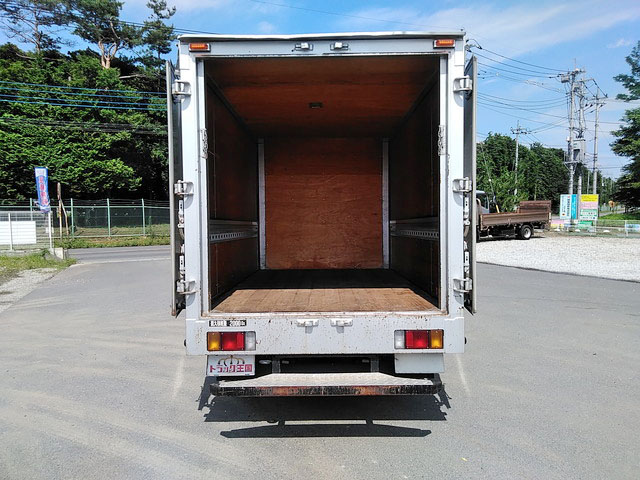 いすゞエルフアルミウイング小型（2t・3t）[写真12]