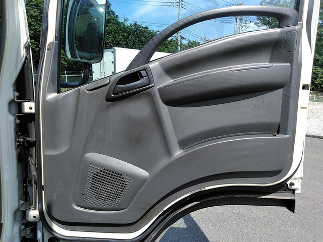 いすゞエルフアルミウイング小型（2t・3t）[写真30]