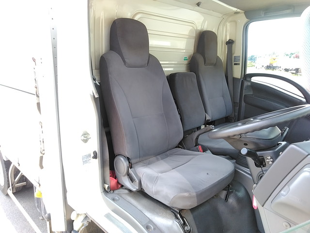 いすゞエルフアルミウイング小型（2t・3t）[写真31]