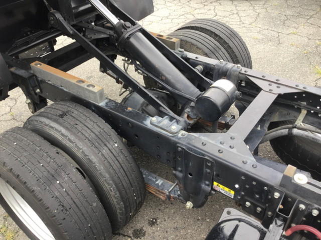 いすゞエルフダンプ小型（2t・3t）[写真13]